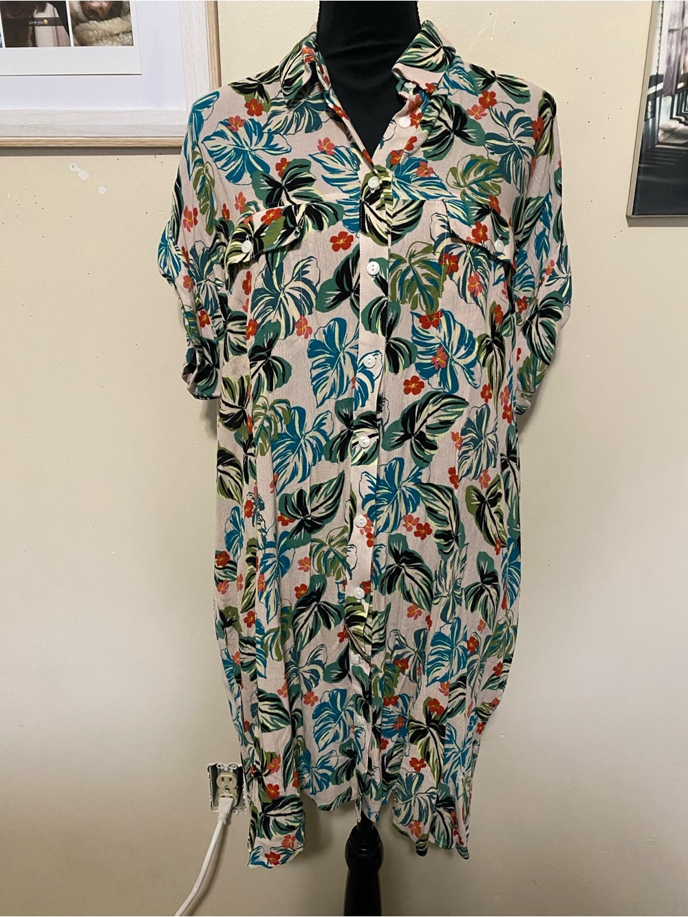 Tropical Leaf Print Button-Front Shirt Dress Tunic - M/L Multicolor NWT
